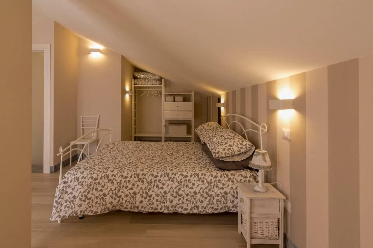Merlo D'Oro Bed & Breakfast Carrara