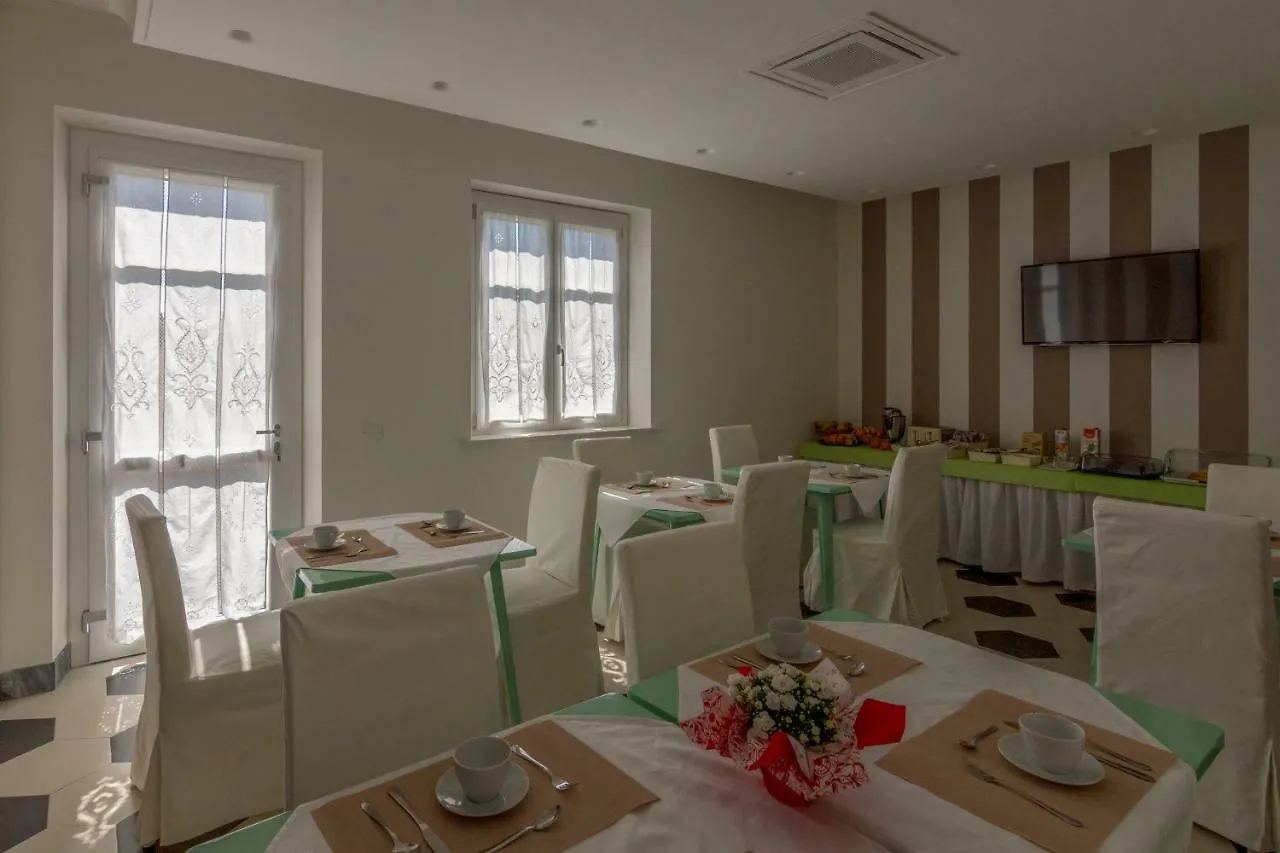 Bed & Breakfast Merlo d'Oro Carrara Italië