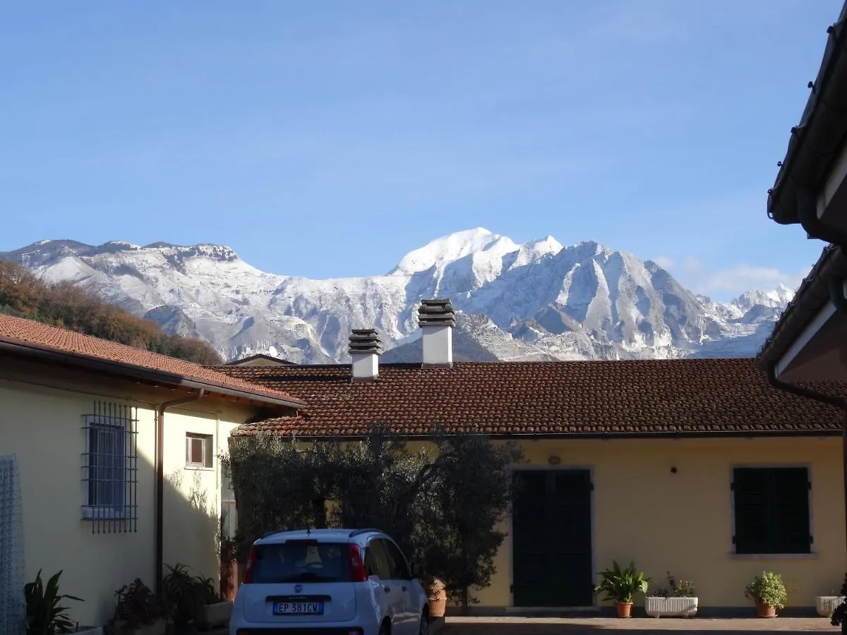 Bed & Breakfast Merlo d'Oro Carrara