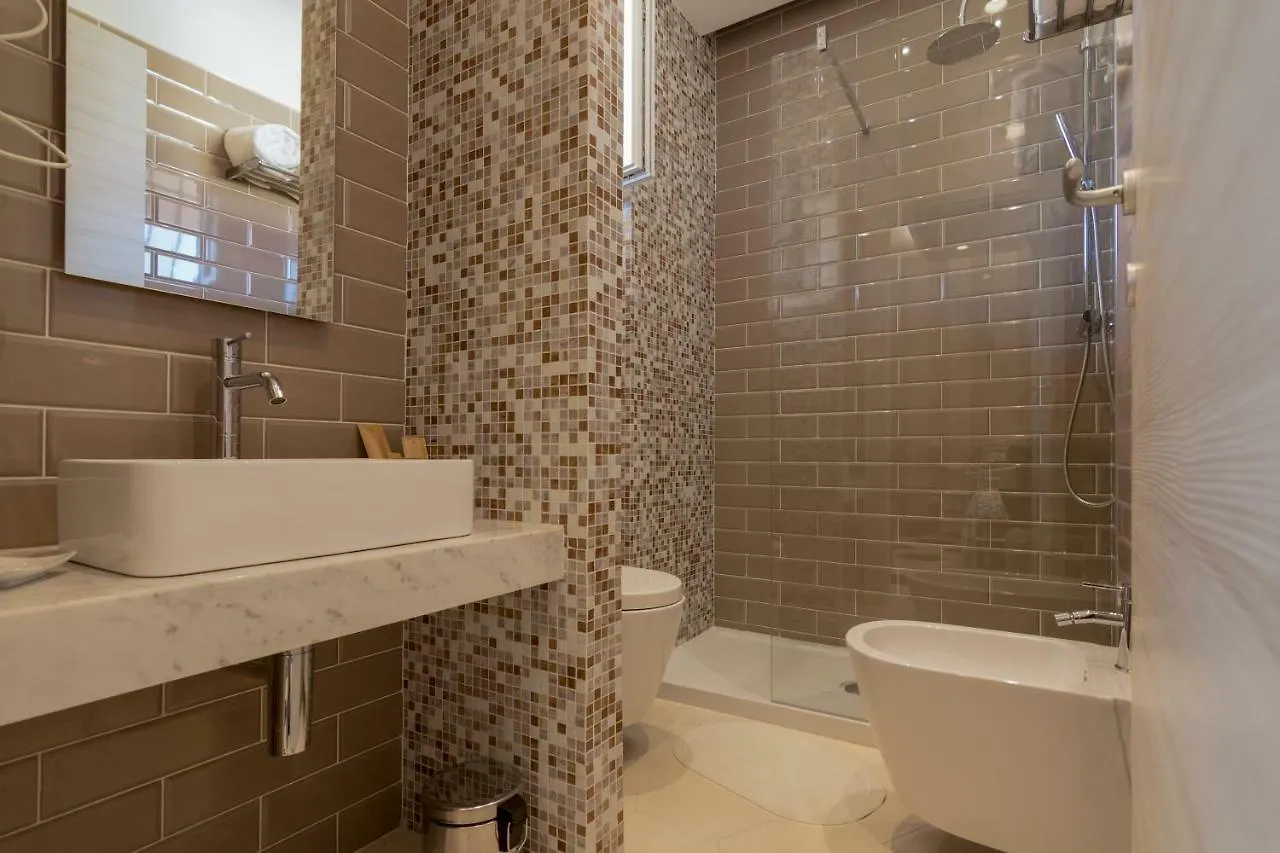 Bed & Breakfast Merlo D'Oro Carrara