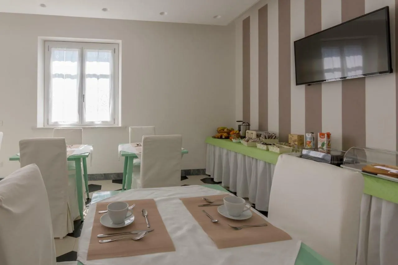 Merlo D'Oro Carrara Bed & Breakfast